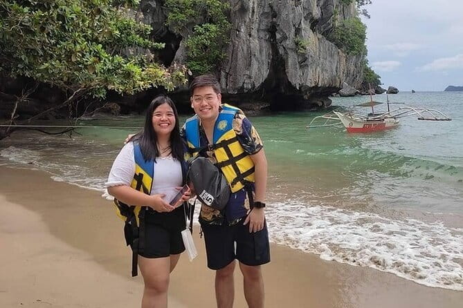Private Underground River Tour In Puerto Princesa - Lunch buffet plus the included extras that prevent hassle