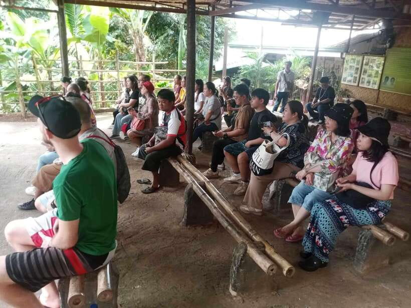 Puerto Princesa; Half day City tour - Bakers Hill and Hopia tasting: the snack stop that really earns its place
