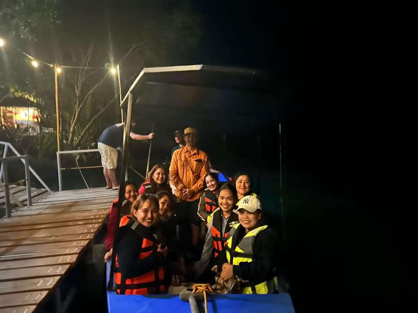 Puerto Princesa: Iwahig Firefly Watching & River Cruise - Dinner at the eco park: useful comfort, not always a foodie highlight