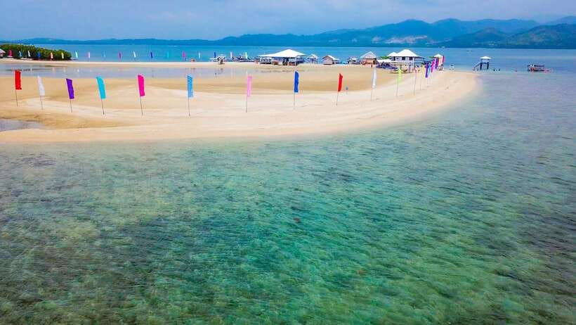 Puerto Princesa: Private Honda Bay Island Hopping Tour - Honda Bay by private boat, why this feels more personal