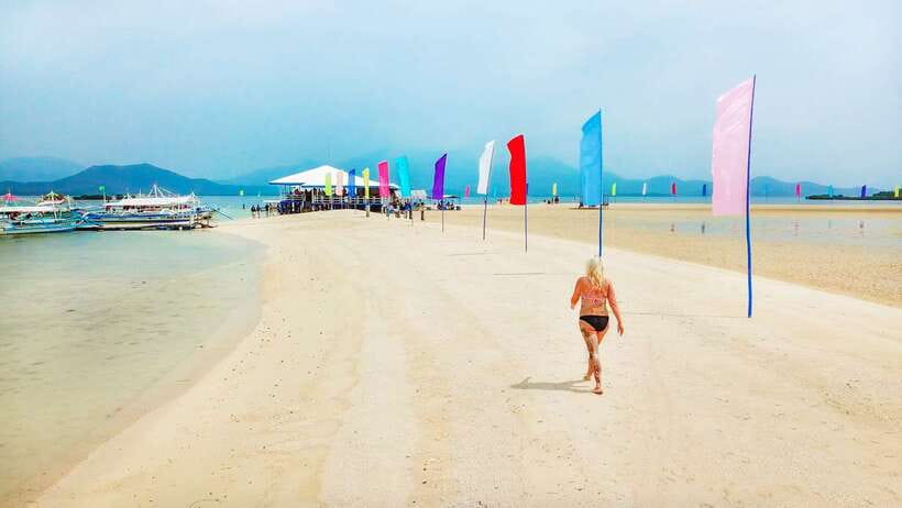Puerto Princesa: Private Honda Bay Island Hopping Tour - Timing, weather, and how the day flows on the water