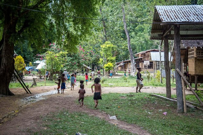 Puerto Princesa: Trek to Batak Tribe Village - Meeting the Batak Community: What You Actually Do On the Cultural Visit