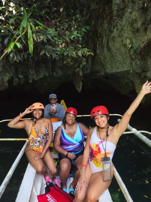 Siargao: Jellyfish Sohoton Cove Tour with Lunch and Pickup - Stingless jellyfish sanctuary: a calm stop with strict viewing rules