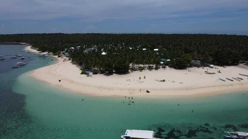 SIARGAO TRI-island DAKU/NAKED/GUYAM free drone/lunch - Daku Island lunch, longest free time, and the drone moment
