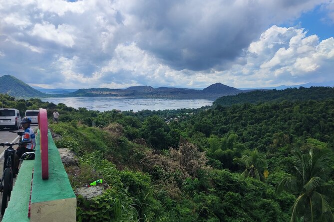 Unforgettable Manila Fishing Village Day Excursion 2024 - A Taal-Area Fishing Village Day, Just 1.5 to 2 Hours From Manila